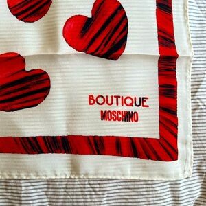 NWOT Moschino Boutique silk scarf - red hearts